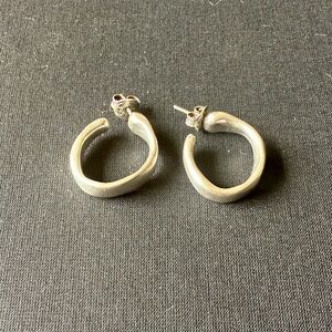 UNO de 50 Silver Twist Earrings